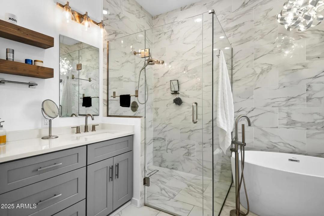 Real Estate Picture 25