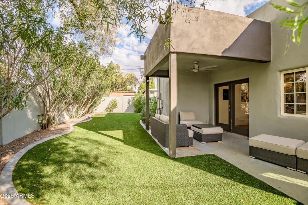 Real Estate Picture 32