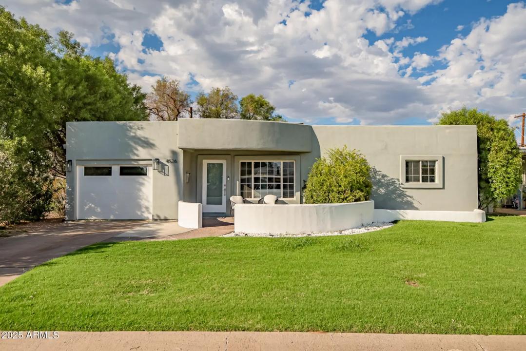 Real Estate Picture 1