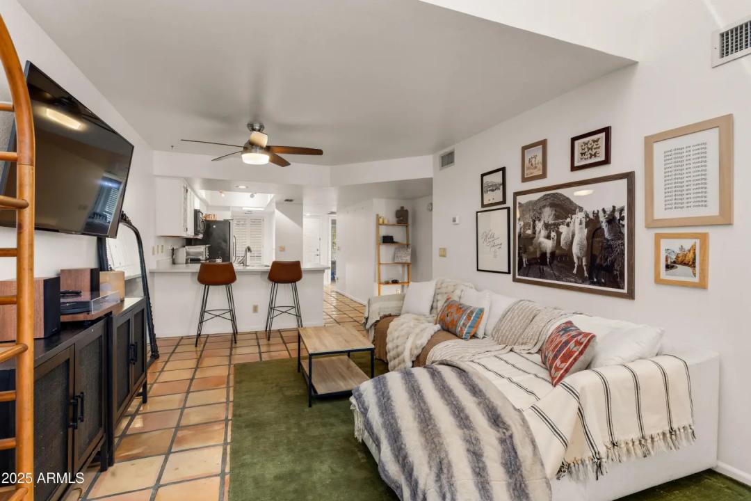 Real Estate Picture 20