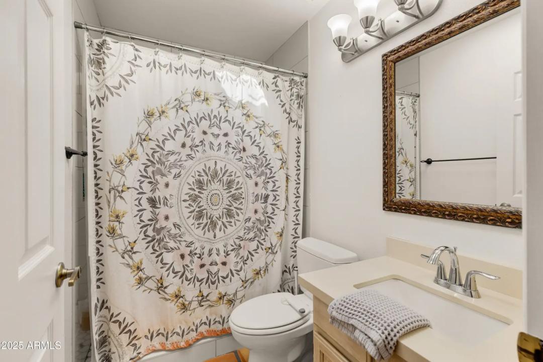 Real Estate Picture 19