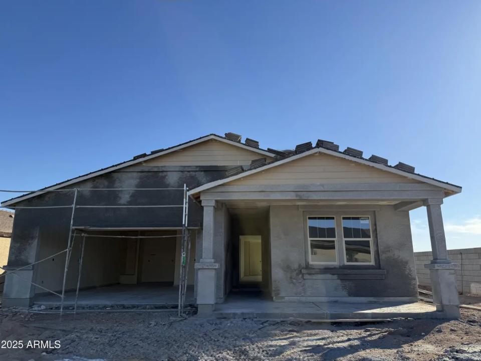 Real Estate Picture 2