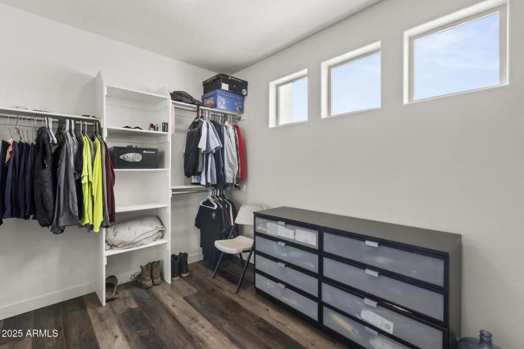 Real Estate Picture 39
