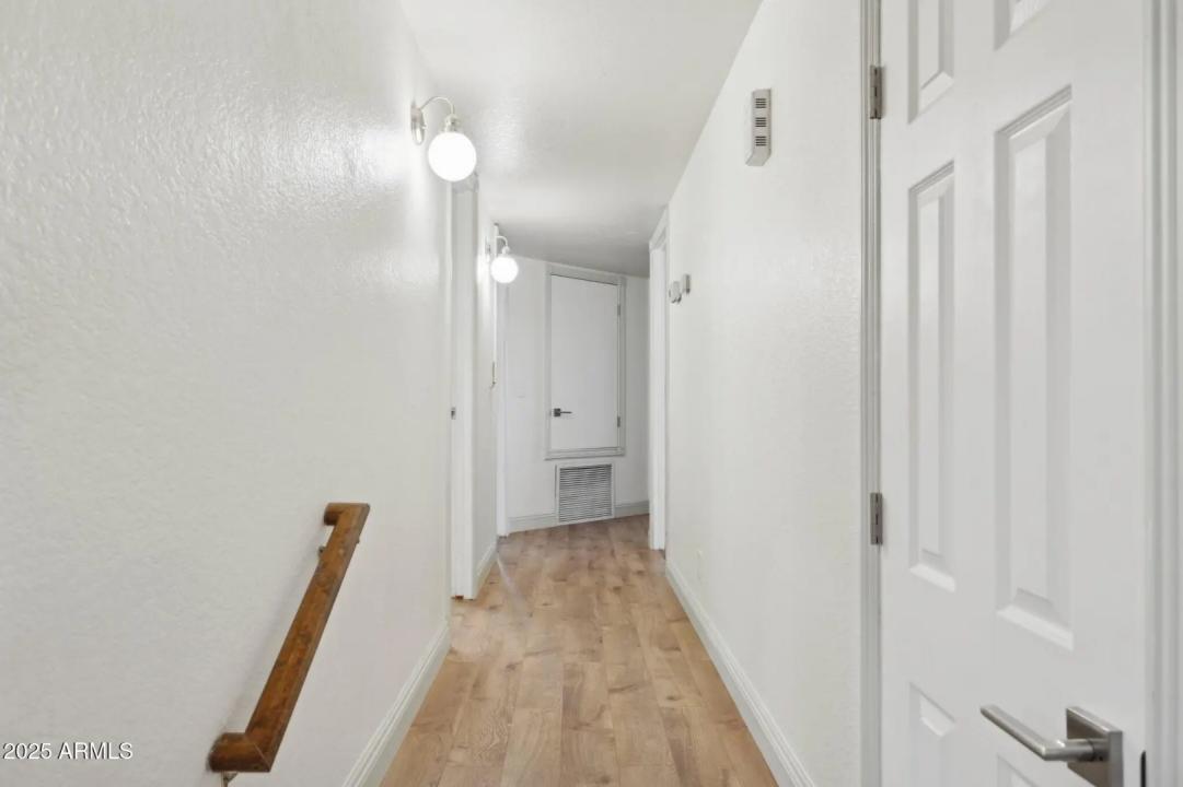 Real Estate Picture 17