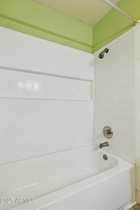 Real Estate Picture 25