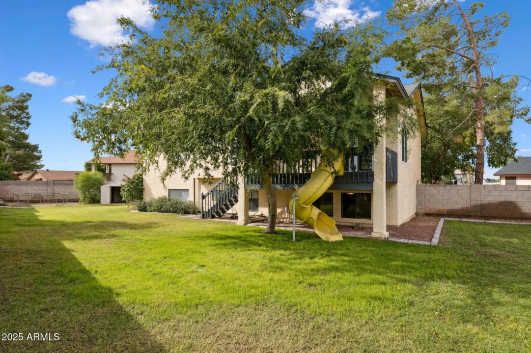 Real Estate Picture 34