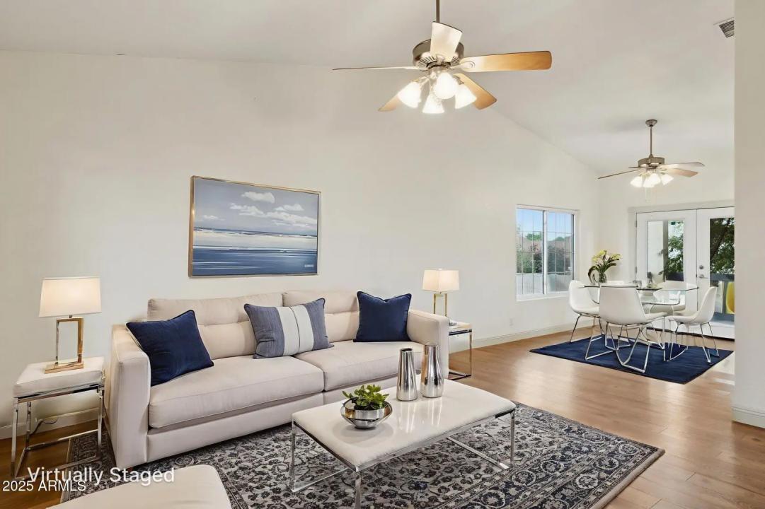 Real Estate Picture 8