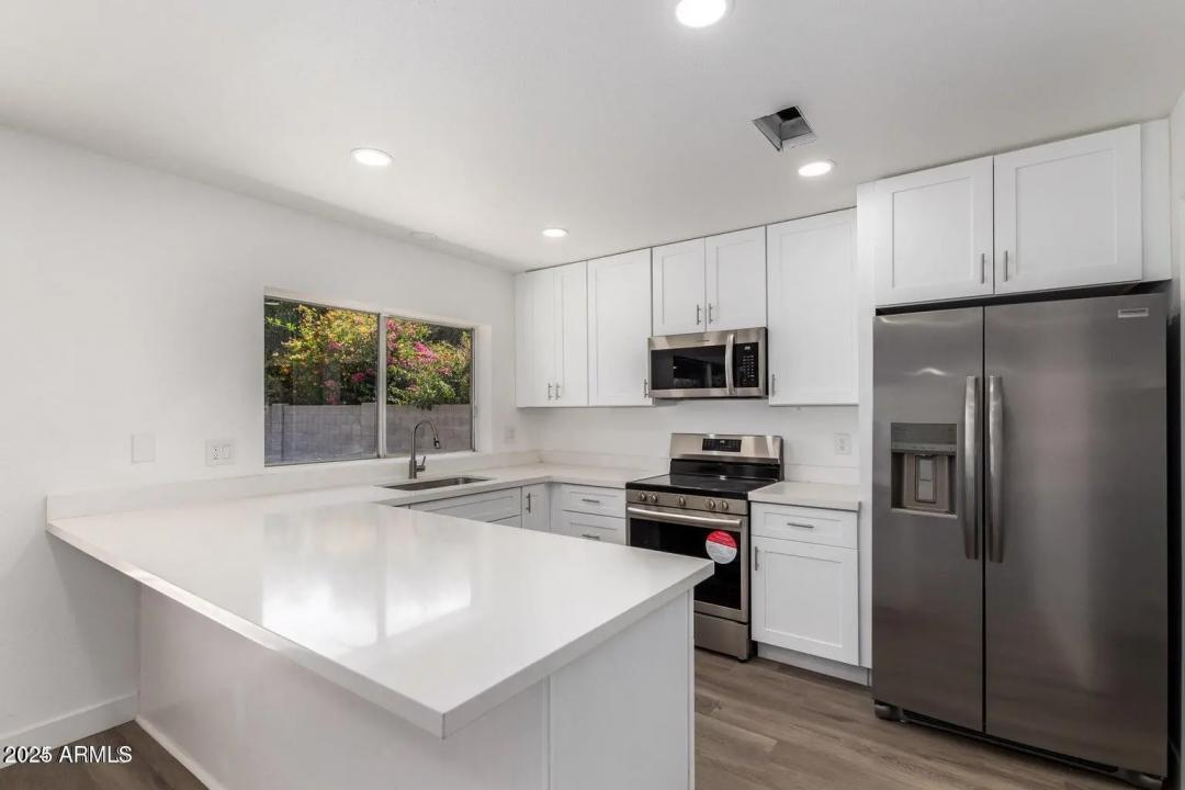Real Estate Picture 2