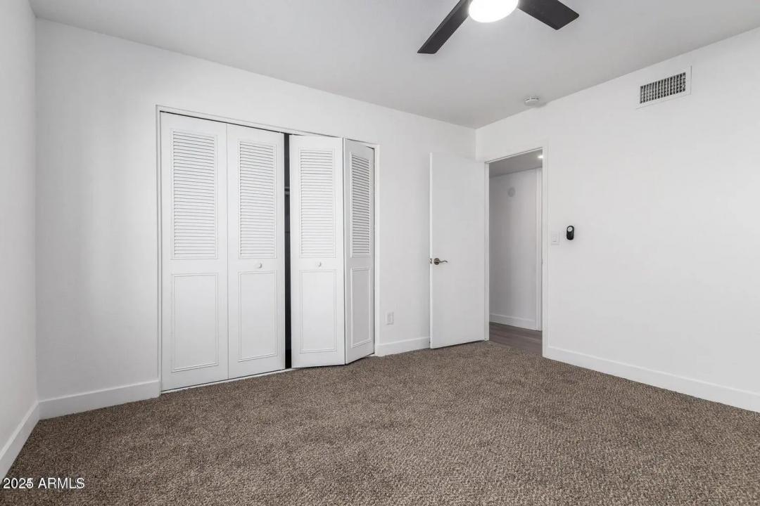 Real Estate Picture 25