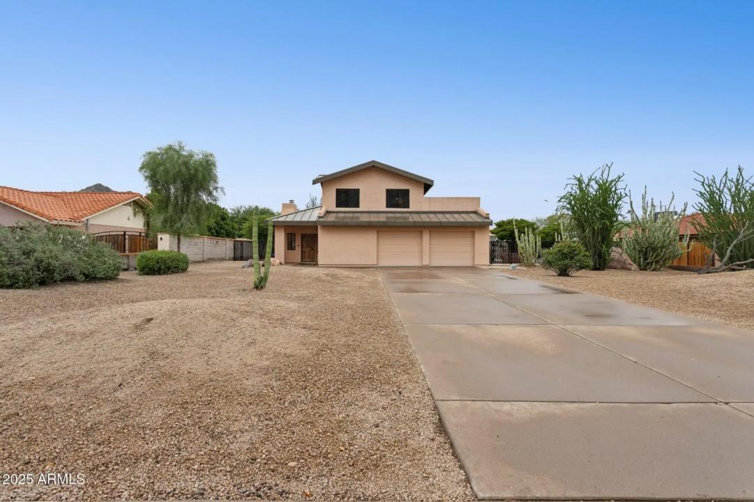 Real Estate Picture 6