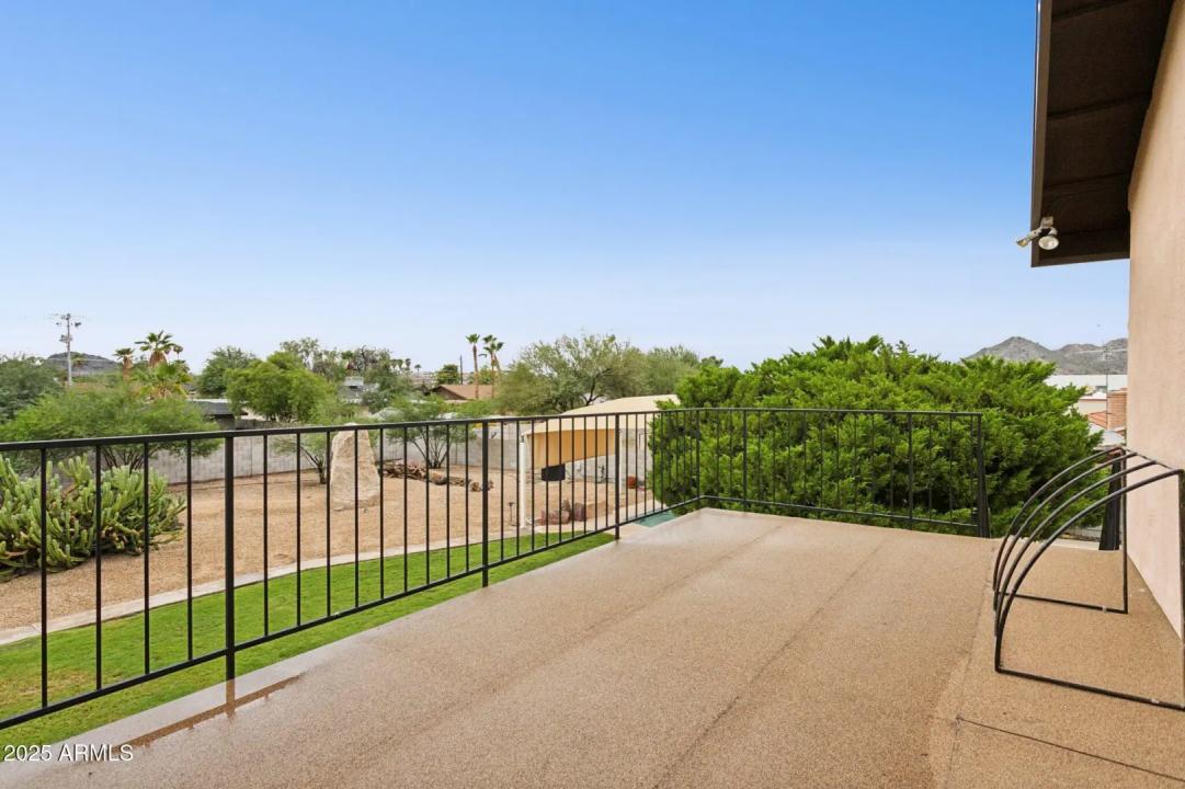 Real Estate Picture 45