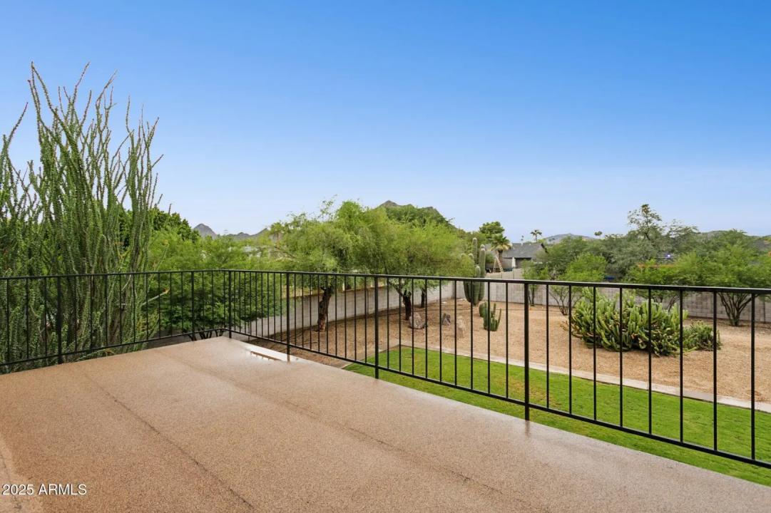 Real Estate Picture 46