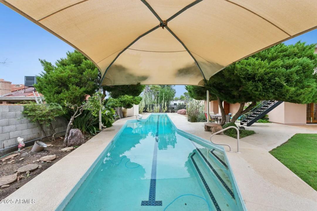 Real Estate Picture 39
