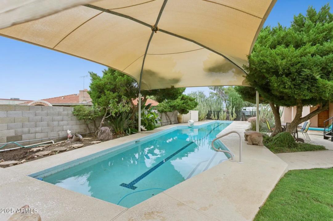 Real Estate Picture 40