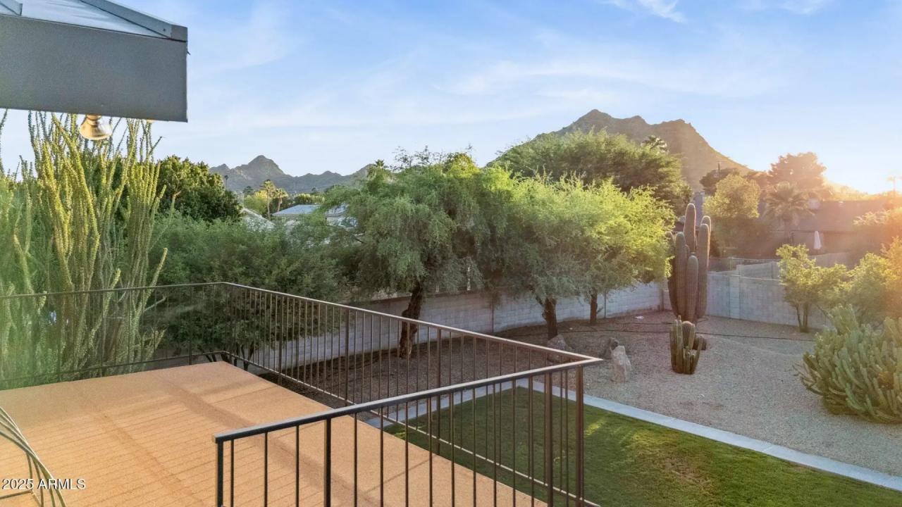 Real Estate Picture 73