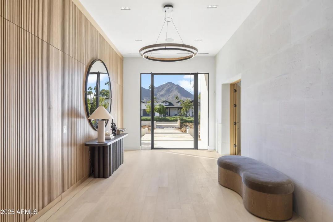 5305 N 68TH Place Paradise Valley AZ 85253