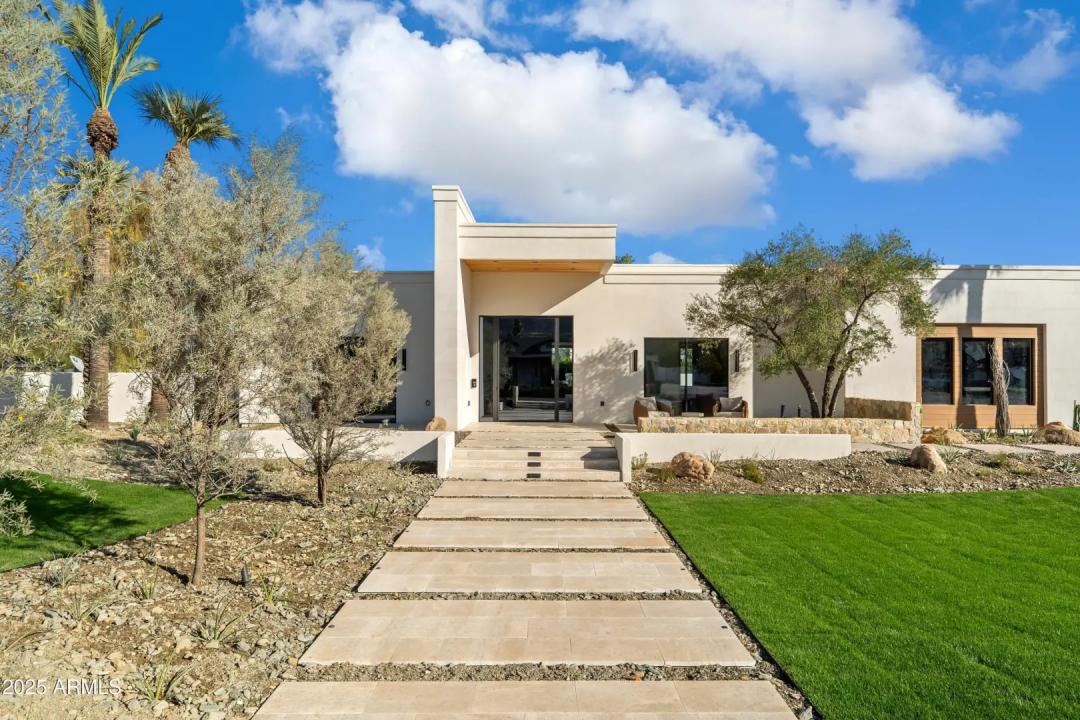 Real Estate Picture 2