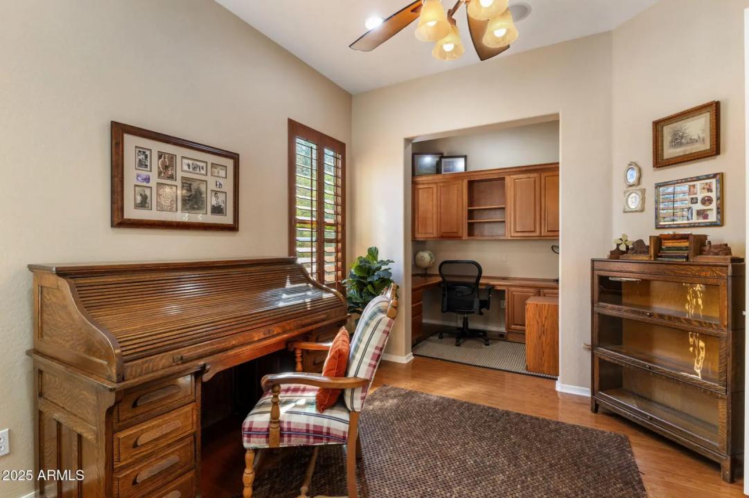 Real Estate Picture 20