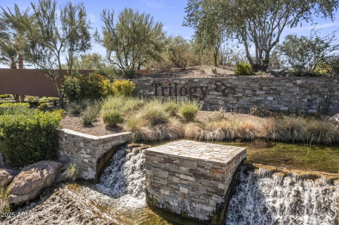 Real Estate Picture 33