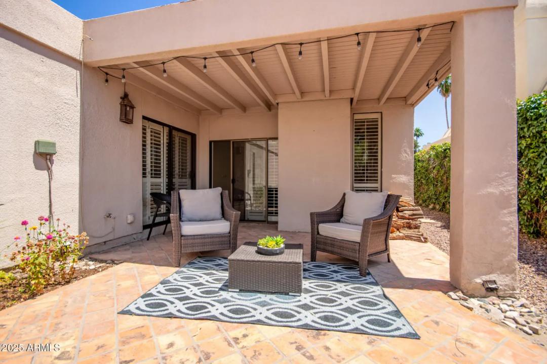 Real Estate Picture 25