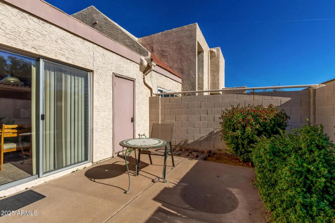 Real Estate Picture 19