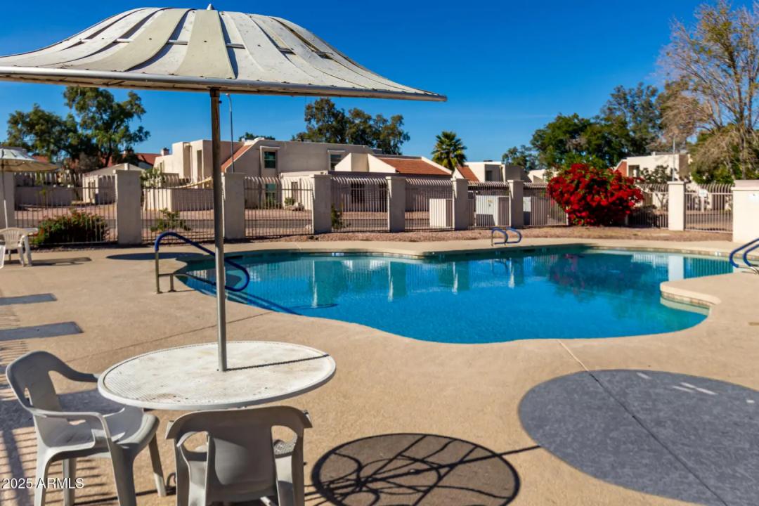 Real Estate Picture 21