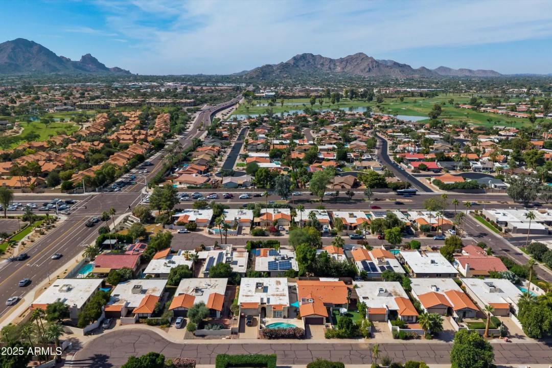 Real Estate Picture 28