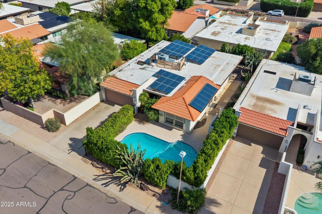 Real Estate Picture 26