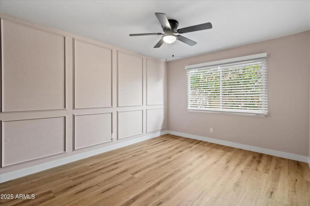 Real Estate Picture 21