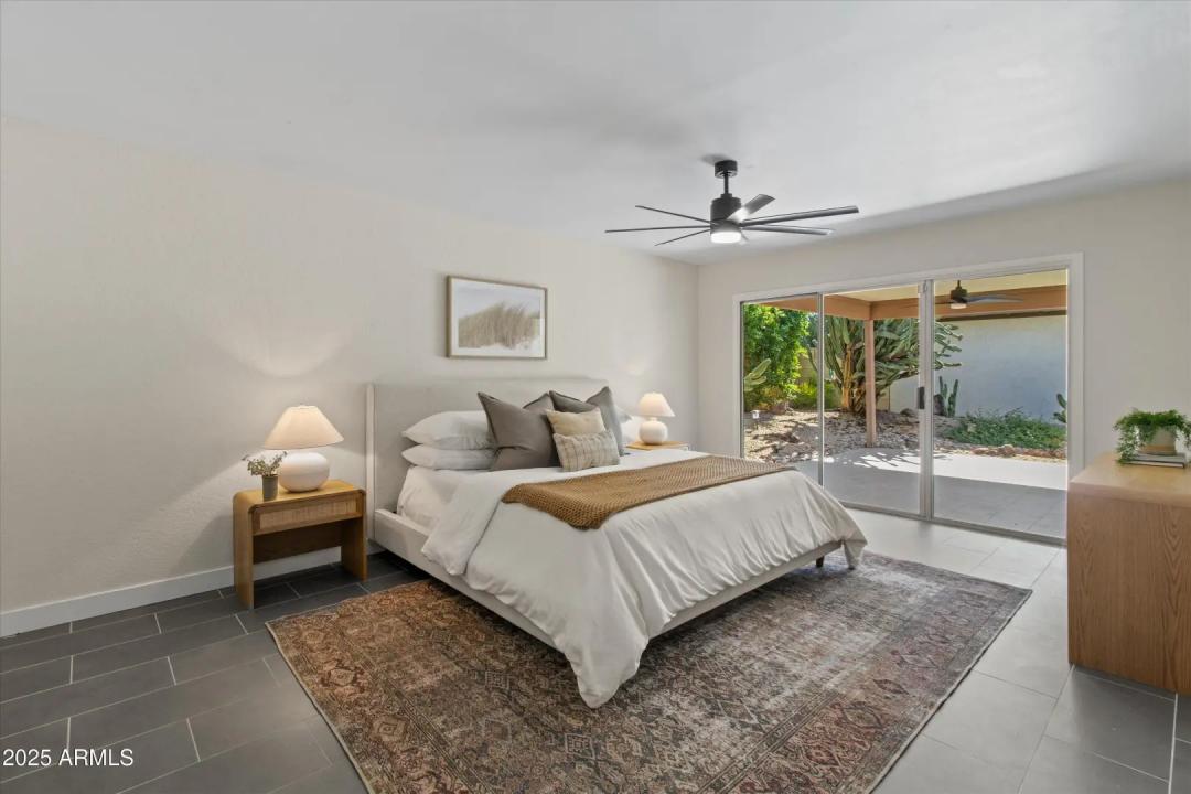 Real Estate Picture 16