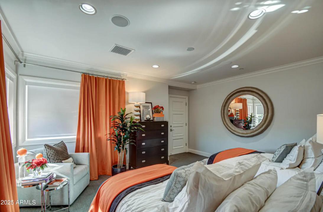 Real Estate Picture 29