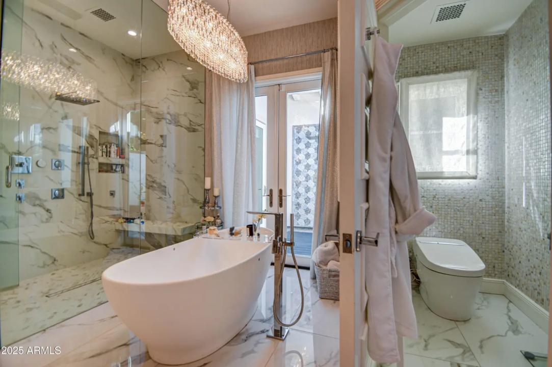 Real Estate Picture 21