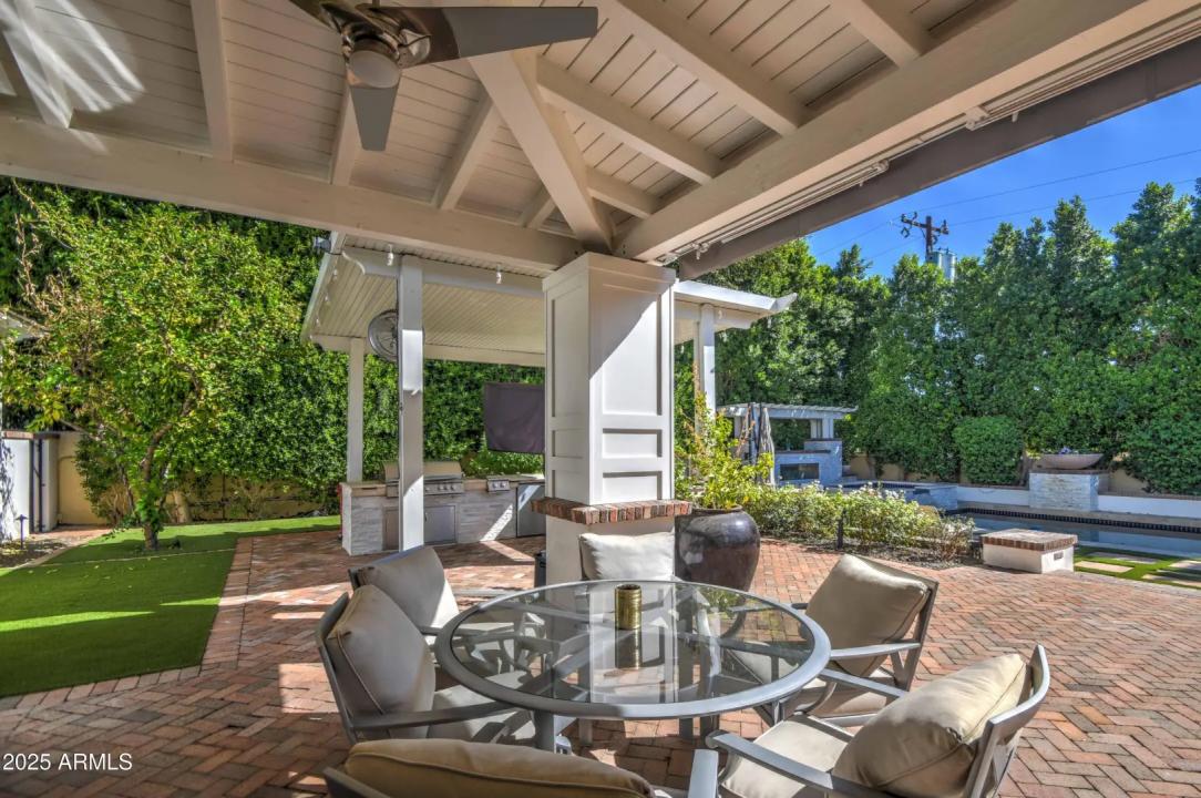 Real Estate Picture 45