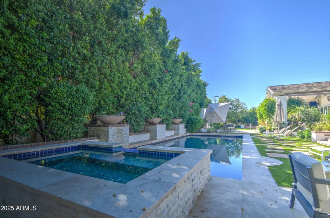 Real Estate Picture 48