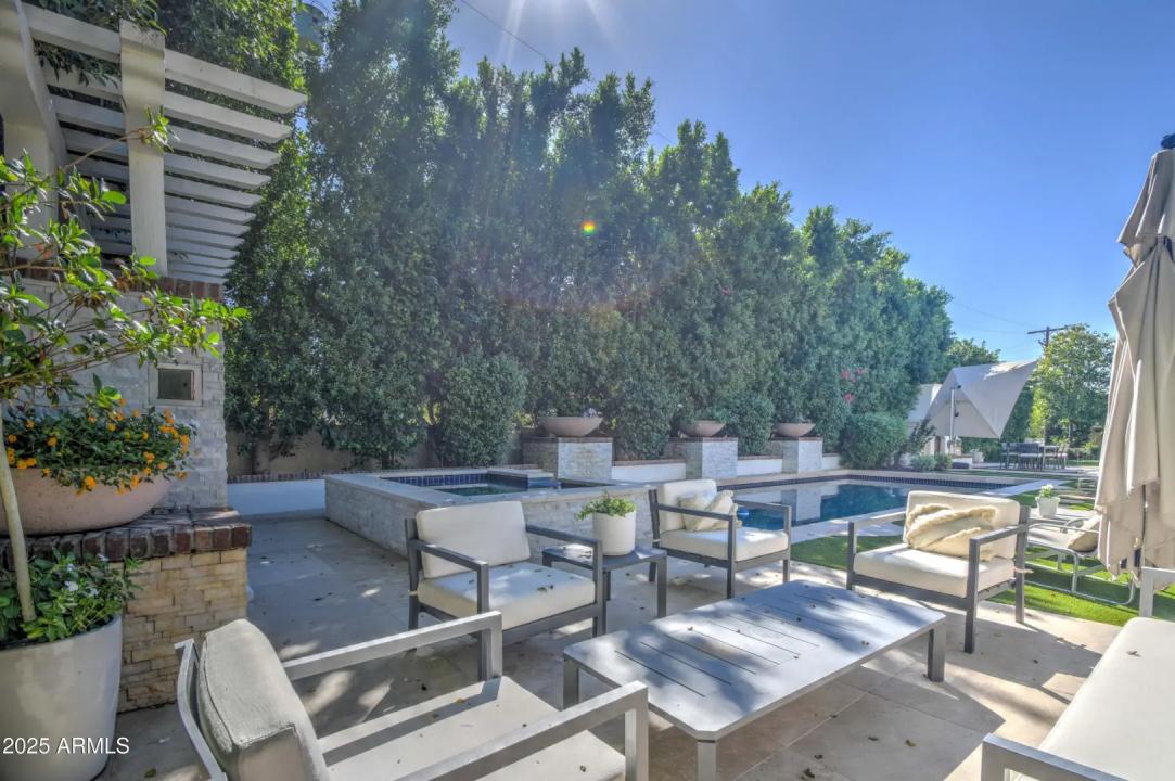 Real Estate Picture 49