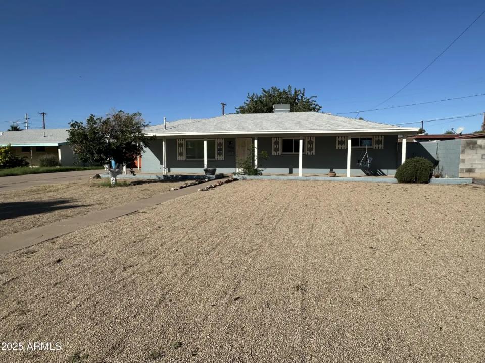 Real Estate Picture 1
