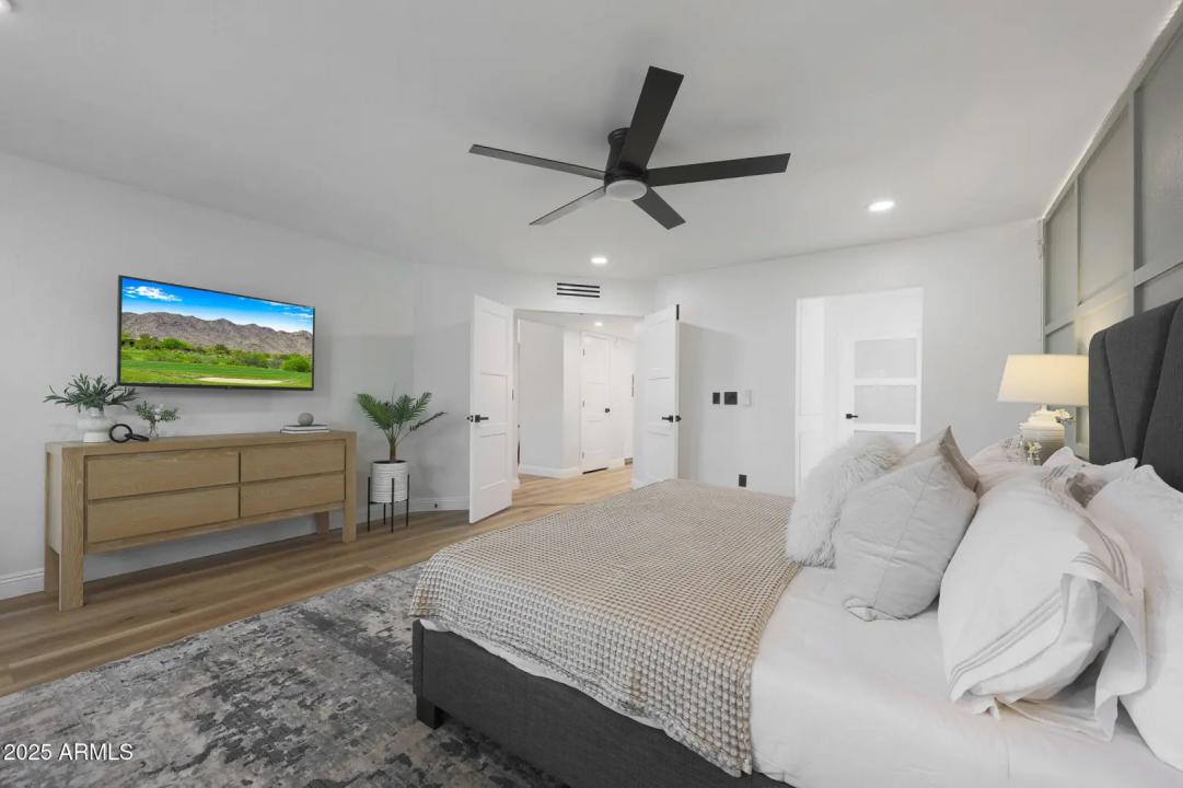 Real Estate Picture 22