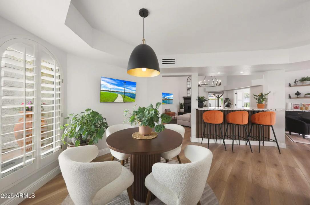 Real Estate Picture 16