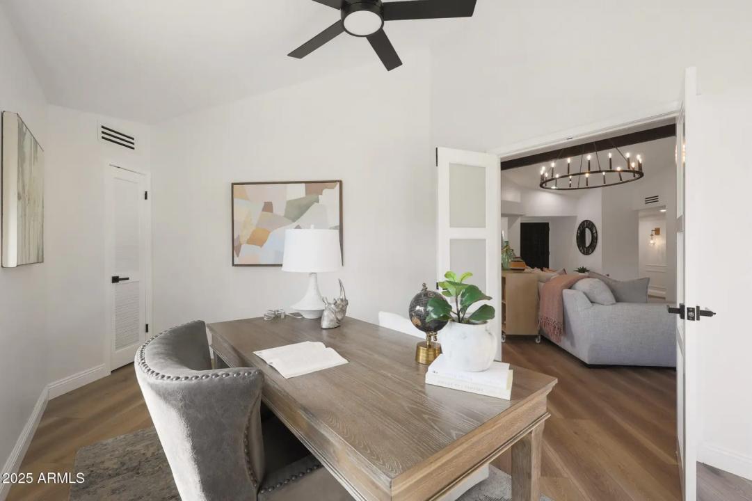 Real Estate Picture 33