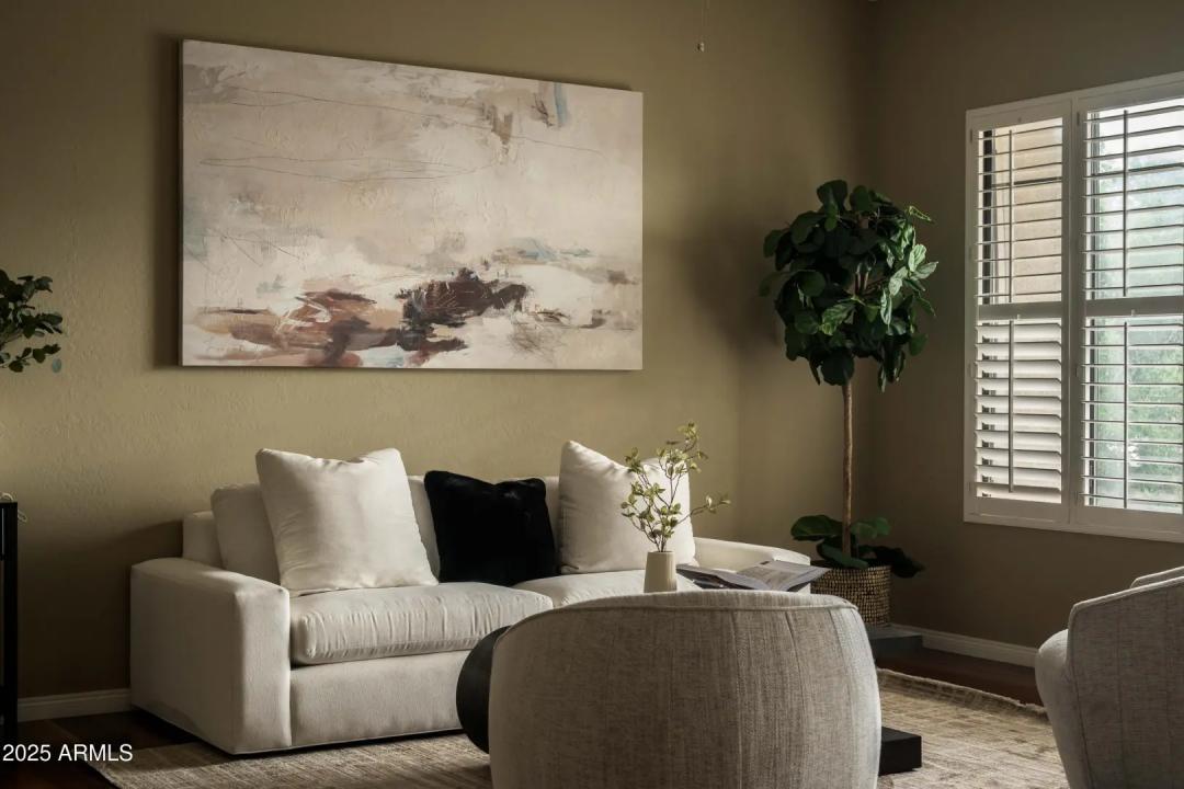 Real Estate Picture 2