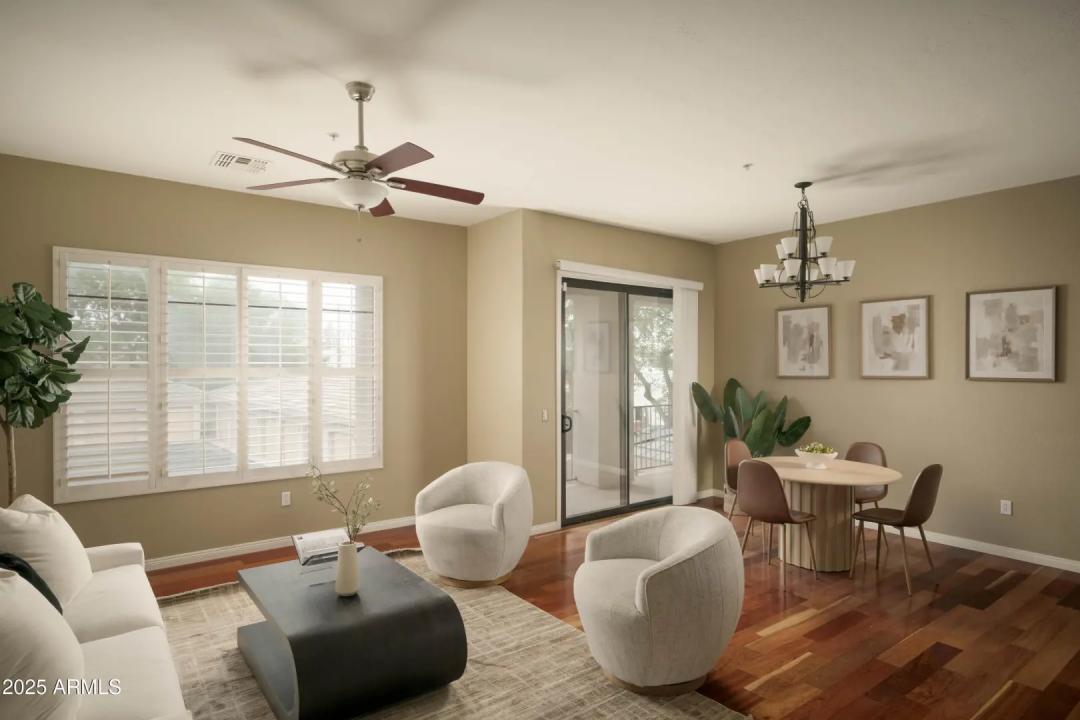 Real Estate Picture 3