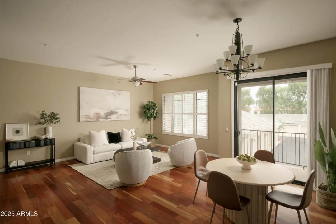 Real Estate Picture 4