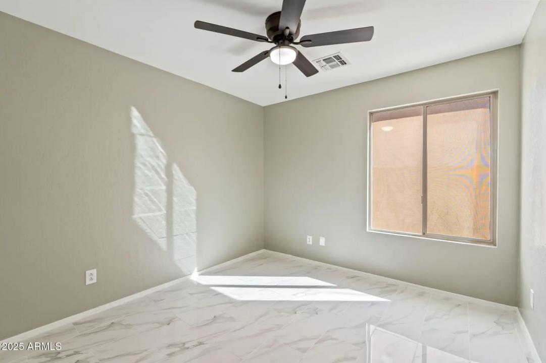 Real Estate Picture 20