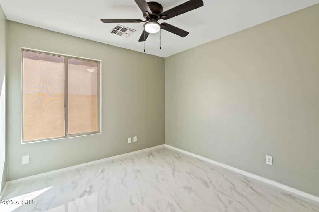 Real Estate Picture 21