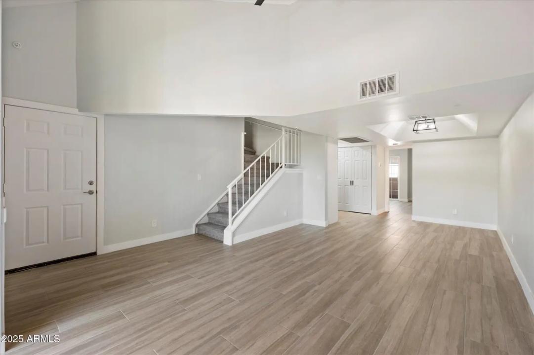 Real Estate Picture 2