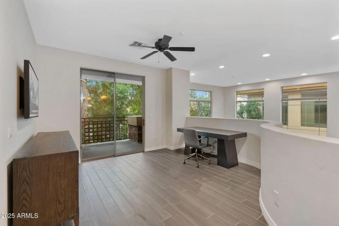 Real Estate Picture 19