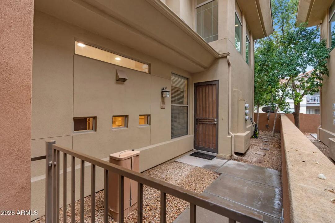 Real Estate Picture 32