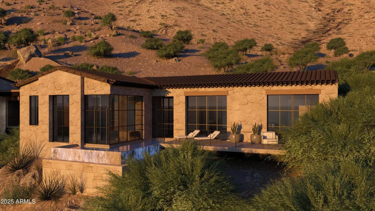 Real Estate Picture 10