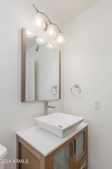Real Estate Picture 15