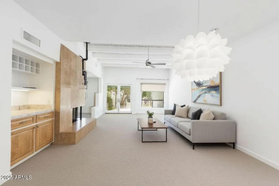 Real Estate Picture 1